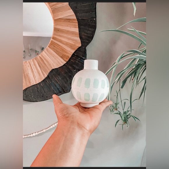 Speckled Propagation Ceramic Vessel - Picture 3 of 5